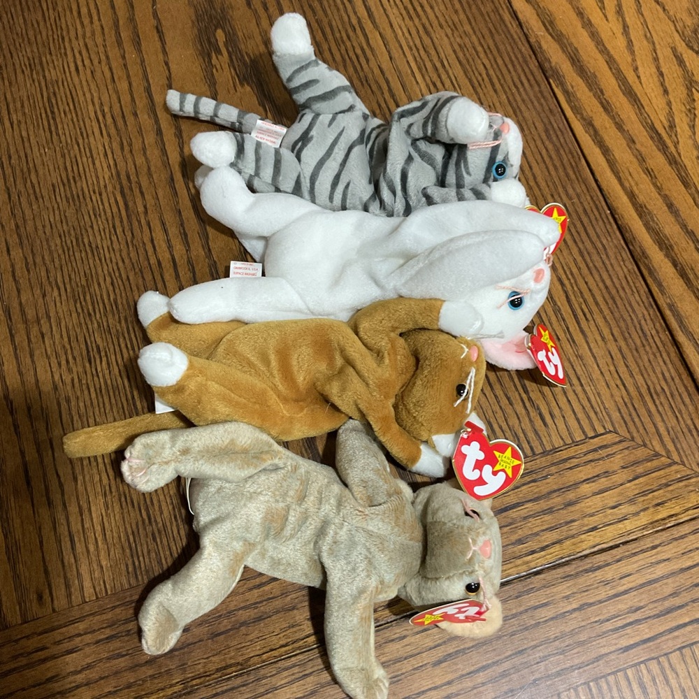 Ty Beanie Babies Cat 🐈 Set: Gray Prance, White Flip, Tan Scat, Light Brown Nip - Picture 3 of 12